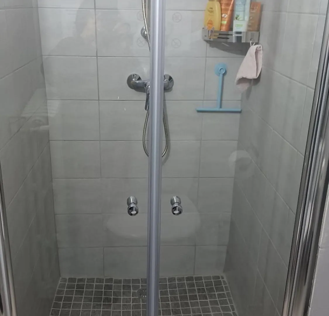Accommodatie bij particulieren La Tuiliere Appartement Saint-Laurent-du-Var Frankrijk