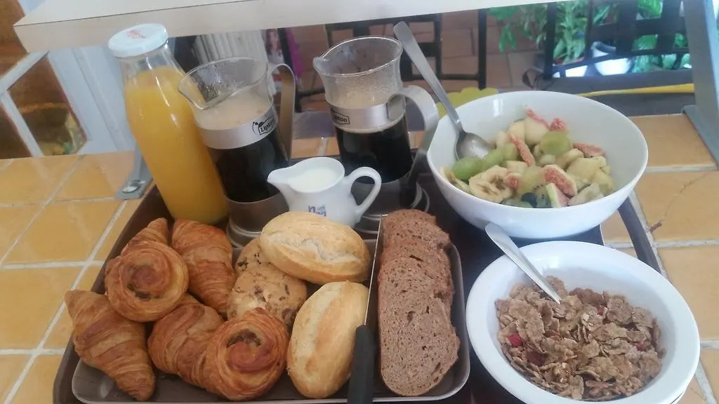 La Tuiliere Appartement Saint-Laurent-du-Var Accommodatie bij particulieren