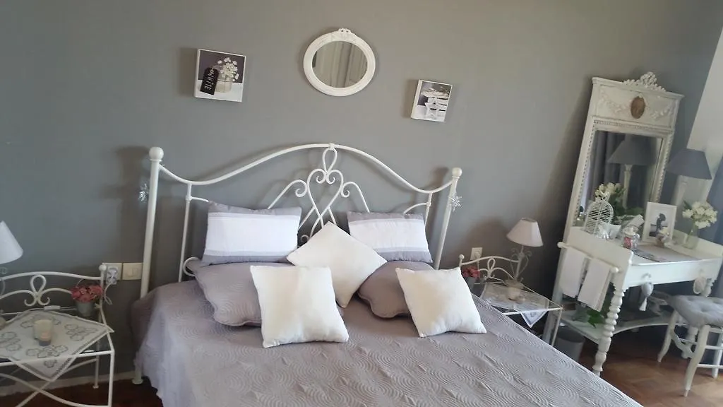 La Tuiliere Appartement Saint-Laurent-du-Var 0*,