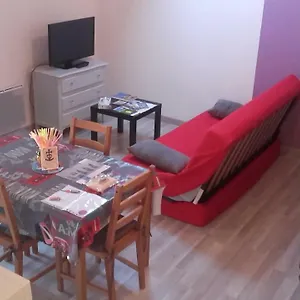 L'oiseau Bleu Apartment