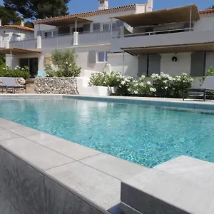 - Maison Mediterrannee - Piscine Chauffée Ferienhaus